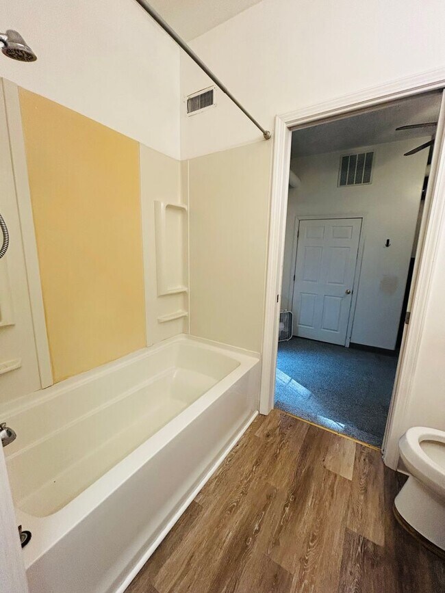 Building Photo - 3273 Cache Way