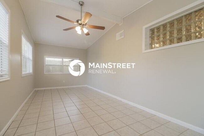 Building Photo - 3 Bedroom Pet-Friendly Home in Orlando, FL...