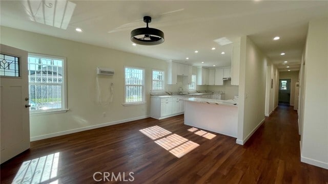 Building Photo - 1167 N Berendo St