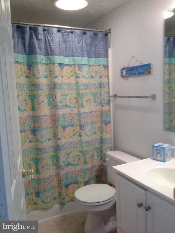 Building Photo - 100 Taylor St