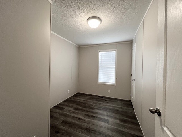 Building Photo - 46000 Geddes Rd