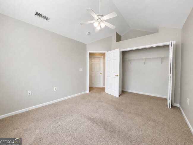 Building Photo - 3057 Orchard Ridge Cir