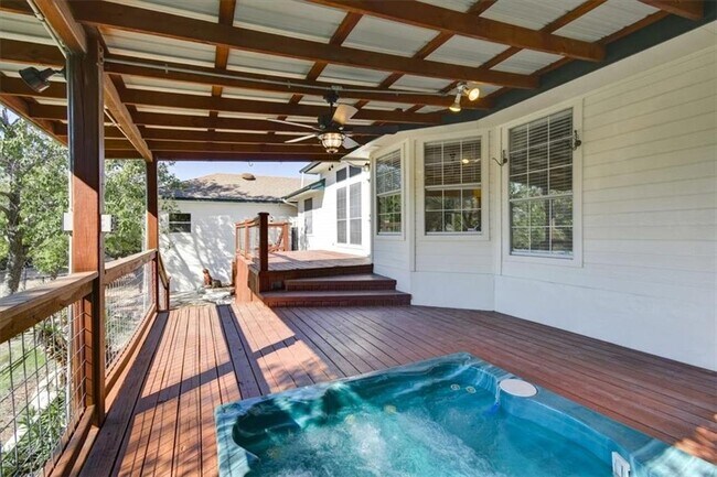 Building Photo - 21415 Boggy Ford Rd