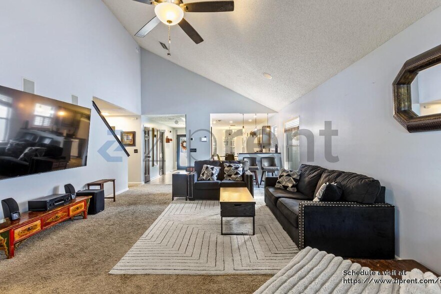 Building Photo - 10565 Indigo Hills Ln