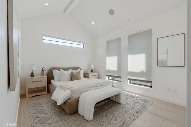 Building Photo - 11825 Tennessee Ave