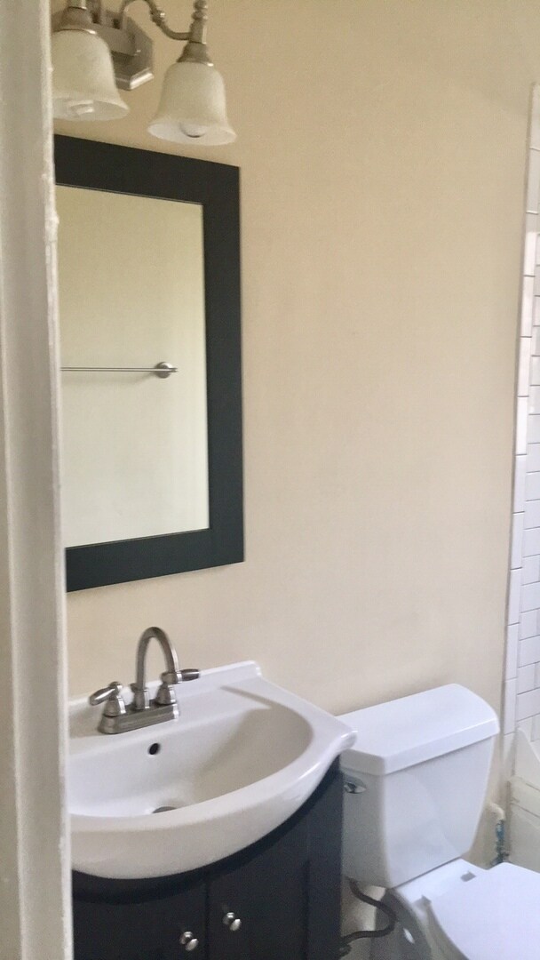 Building Photo - Coming Soon! 2BR near Mosaic Village!