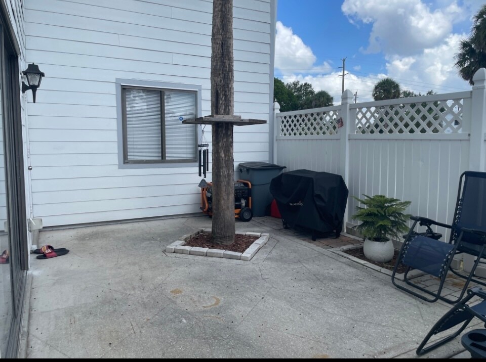 Building Photo - 7737 Tamara Lee Ct