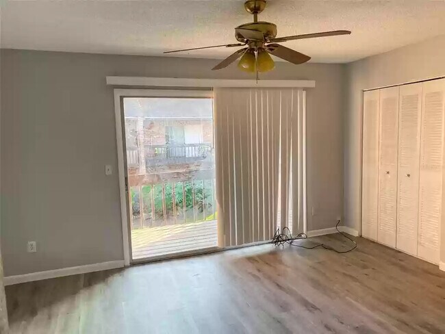 Building Photo - 5155 Picadilly Circus Ct