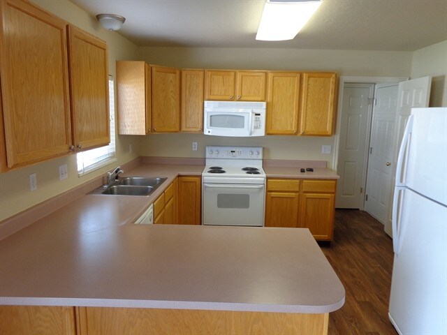 Building Photo - 2320 W 2150 S