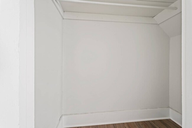 Building Photo - 101 Union Ave