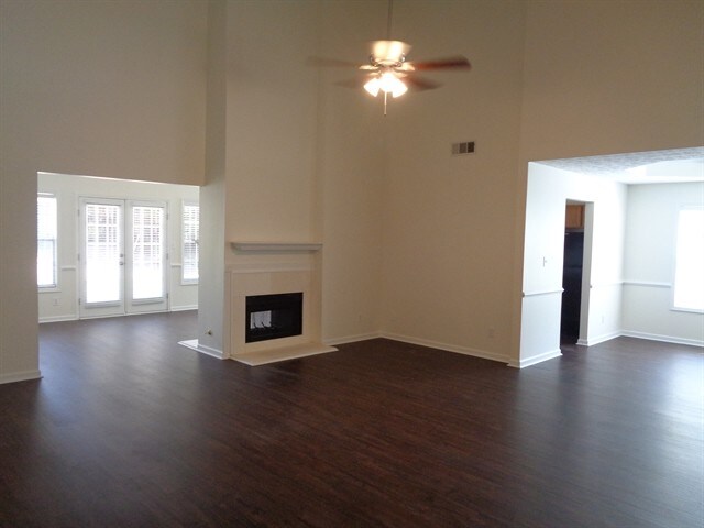 Building Photo - 5155 Arbor View Way