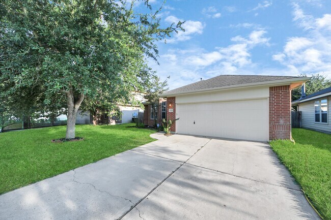 Building Photo - 21738 Sierra Long Dr