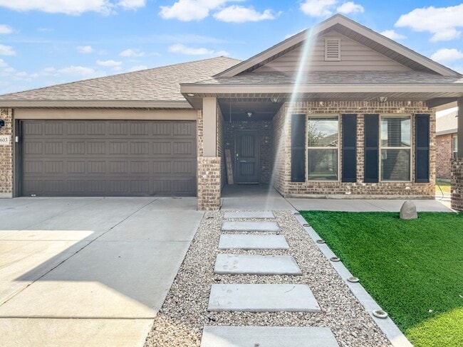 Building Photo - 9603 Mojave Ave