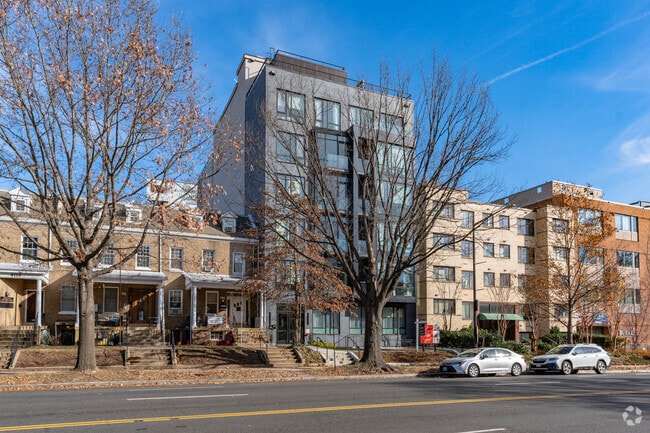 4111 Connecticut Ave - The Claire