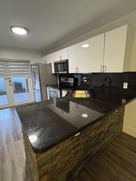 Primary Photo - 6953 W 36th Ave