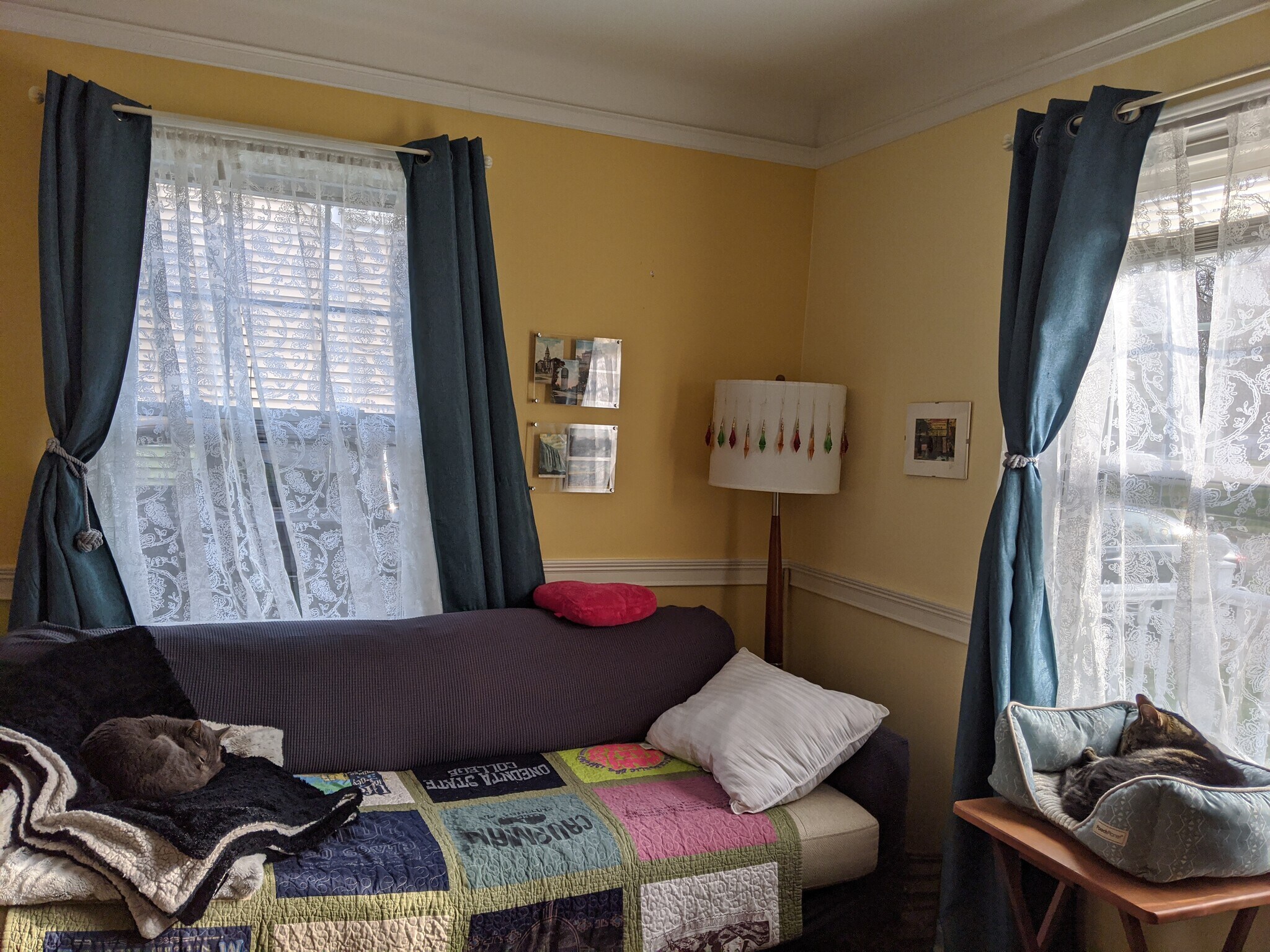 Building Photo - 821 Stanley St