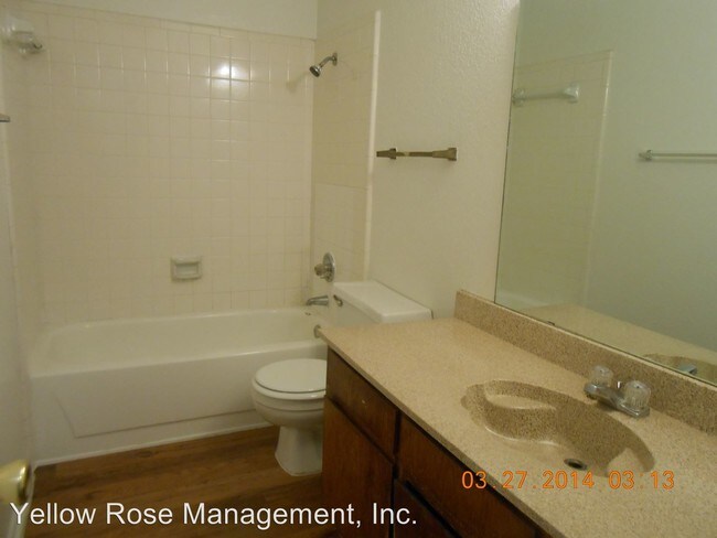 Building Photo - 2 br, 1 bath Apartment - 518 Orange St.
