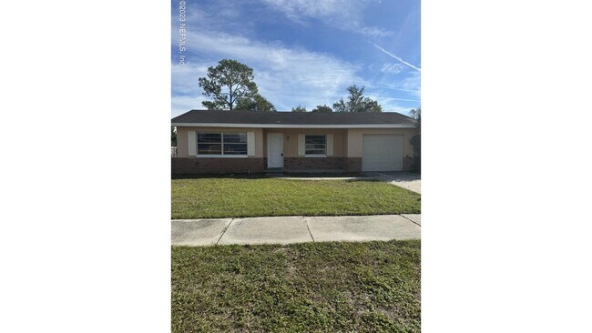 Building Photo - 6073 Shakespeare Dr