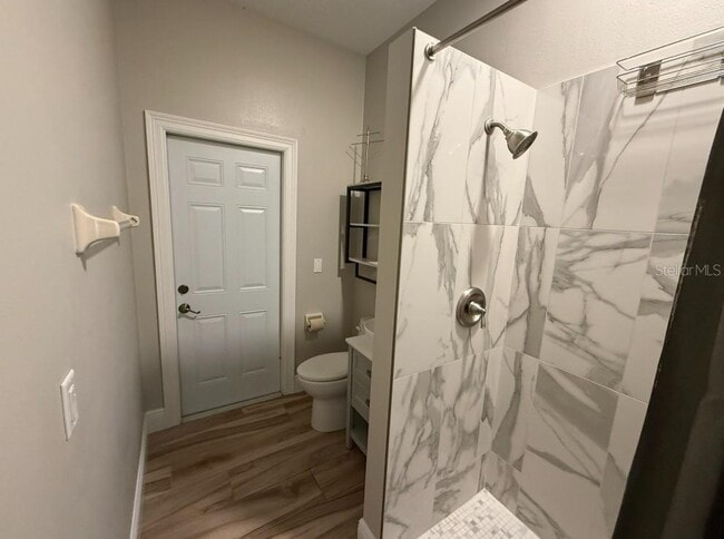 Building Photo - 6331 Yellow Wood Pl