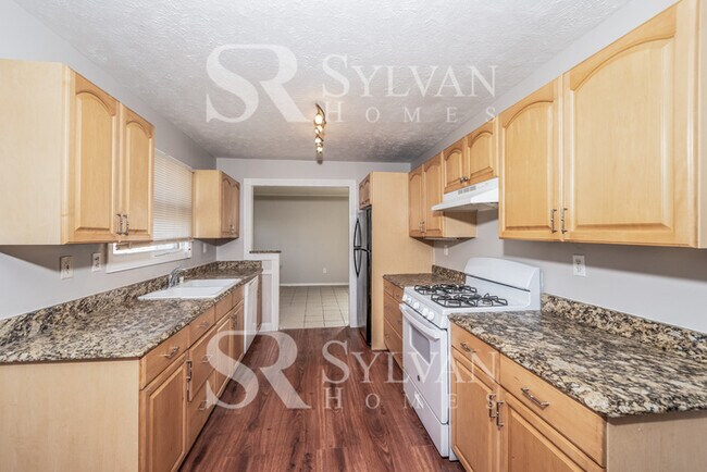 Building Photo - Come quick and see this 3Bed, 1Bath home!