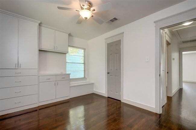 Building Photo - 7202 Housman