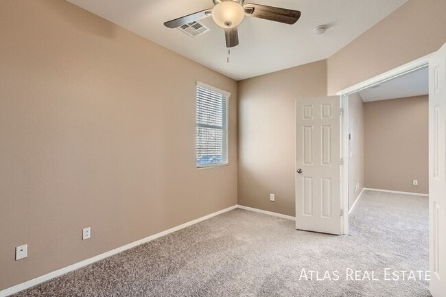 Building Photo - 7198 Clear Range Ave