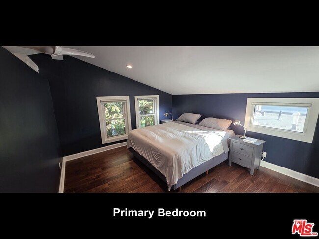 Building Photo - 4744 Haskell Ave