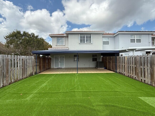 Building Photo - 16432 SW 47th Terrace