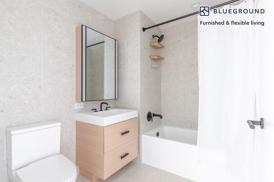 Building Photo - 482 Kent Ave