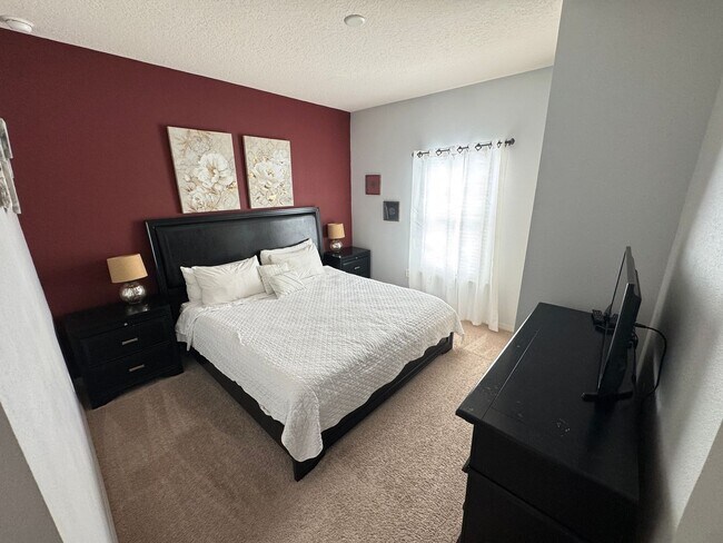 Building Photo - Exceptional Townhome in West Lucaya Village — Minutes from Walt Disney World