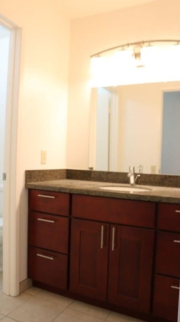 Building Photo - Excellent 3 Bed 2 Bath Home!