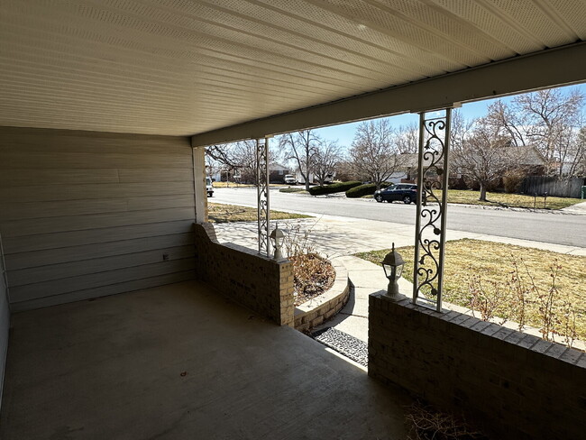 Building Photo - "Spacious 3-Bedroom Retreat with Finished ...