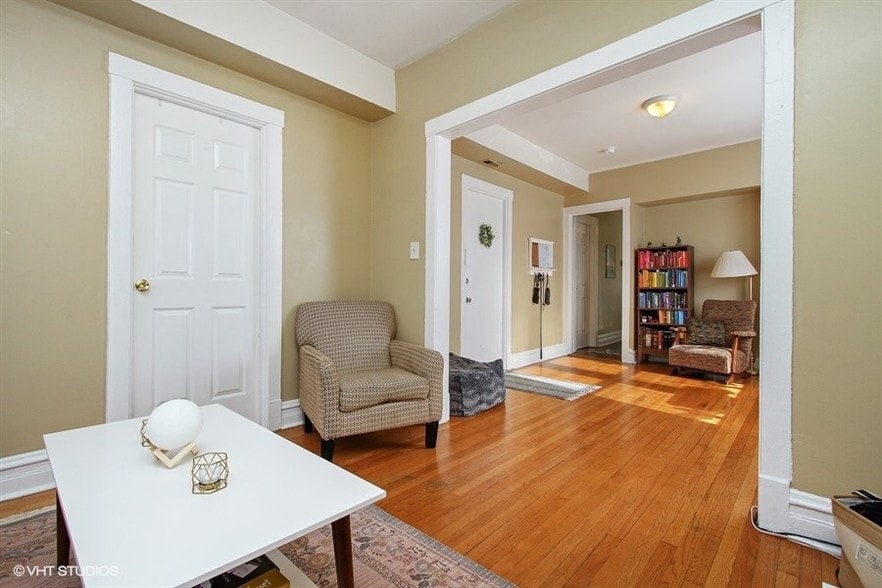 Living Room Alternate Shot - 2915 Hamlin N Ave