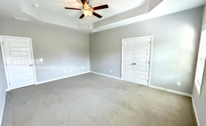 Building Photo - 1020 Echo Rdg Rd