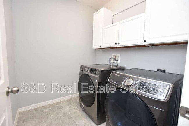 Building Photo - 117 Williamson Dr