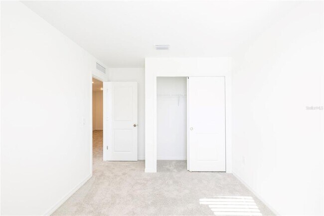 Building Photo - 7609 WATERSCAPE Dr