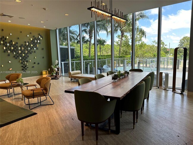 Building Photo - 16385 Biscayne Blvd