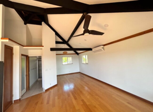 Building Photo - Stunning Ocean Views Unfurnished 1 Bed 1 Bath Rental in Maui Meadows – Prime Location