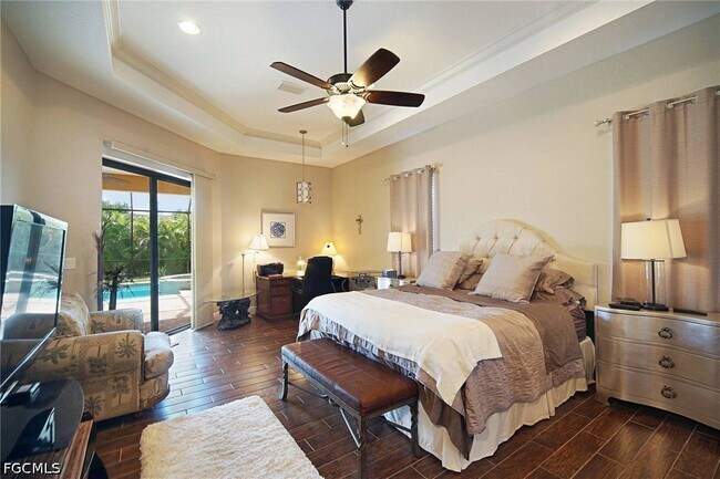 Building Photo - 1502 SW 38th St