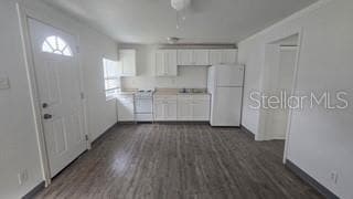 Building Photo - 38240 Fir Ave