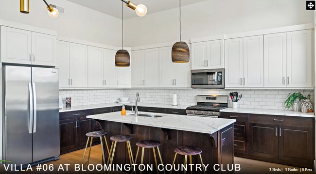 Building Photo - LUXURY GOLF COURSE CONDO - FULLY FURNISHED