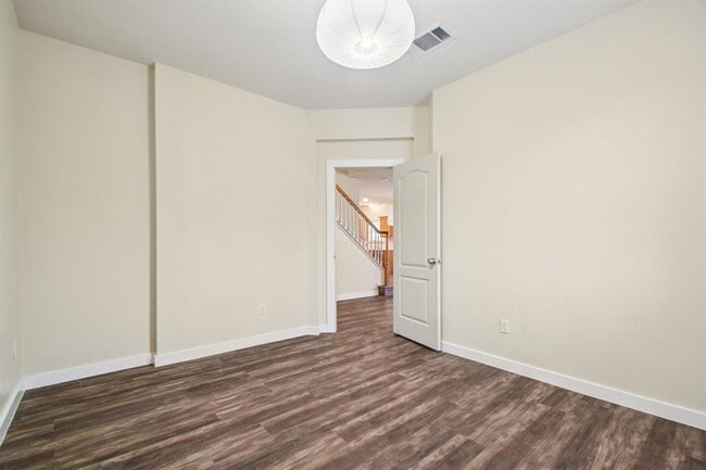 Building Photo - 4508 Chesney Ridge Dr