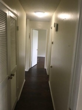 Building Photo - The Arches Apartments