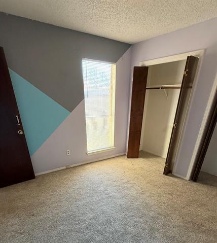 Building Photo - 2200 Westmoor Pl