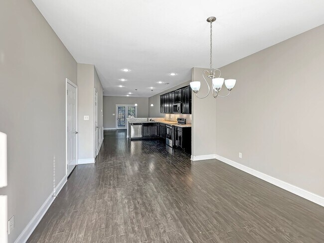 Building Photo - Perfect Location! Beautiful 3 bedroom home for rent!