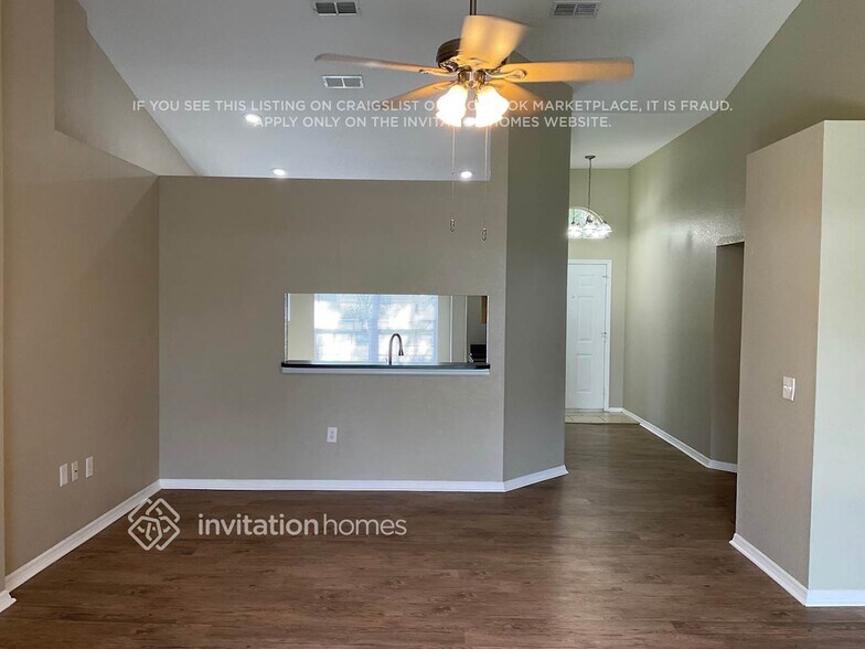 Building Photo - 8340 Split Creek Cir