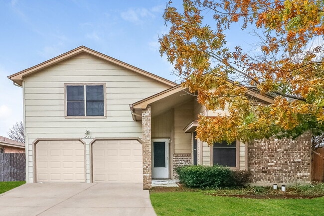 Building Photo - 6505 Nicole Way