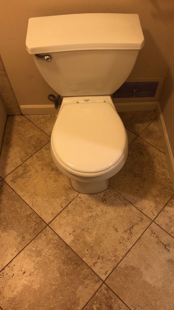 Building Photo - 1313-1315-1315 NE Harvey Rd