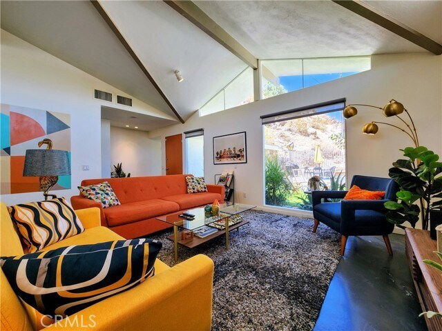 Building Photo - 2499 S Palm Canyon Dr