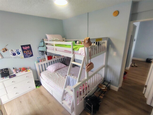 Building Photo - 3716 NE 168th St